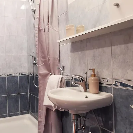 Spacious Apt In Tisno Near Garden Resort - 4 Min Exterior photo